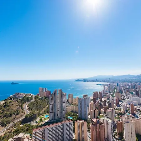 High Rise - Sea Views - Torre Lugano *