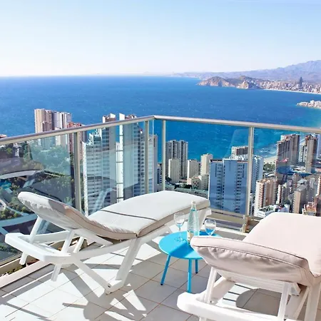 High Rise - Sea Views - Torre Lugano
