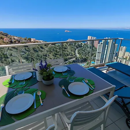 High Rise - Sea Views - Torre Lugano *