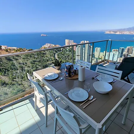 High Rise - Sea Views - Torre Lugano